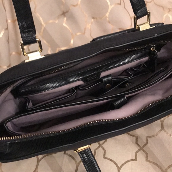 Tutilo Brief Case - Picture 11 of 15